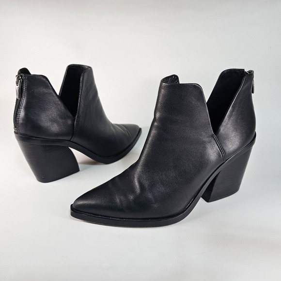 Vince Camuto Shoes - Vince Camuto Gigietta Booties Women's 8 Pointy Block Heel V Notch Casual Leather